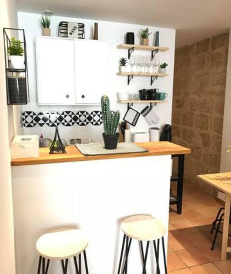 Апартаменти Superbe ! Appart T2 - Centre Historique & Tram - Situation Ideale Монпельє Екстер'єр фото